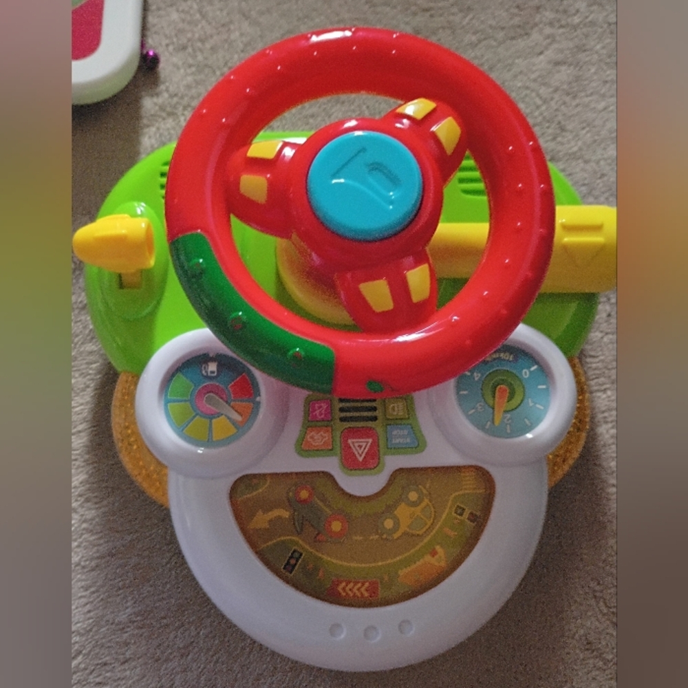 Interactive Steering Wheel Toy - Red, Green, Yellow